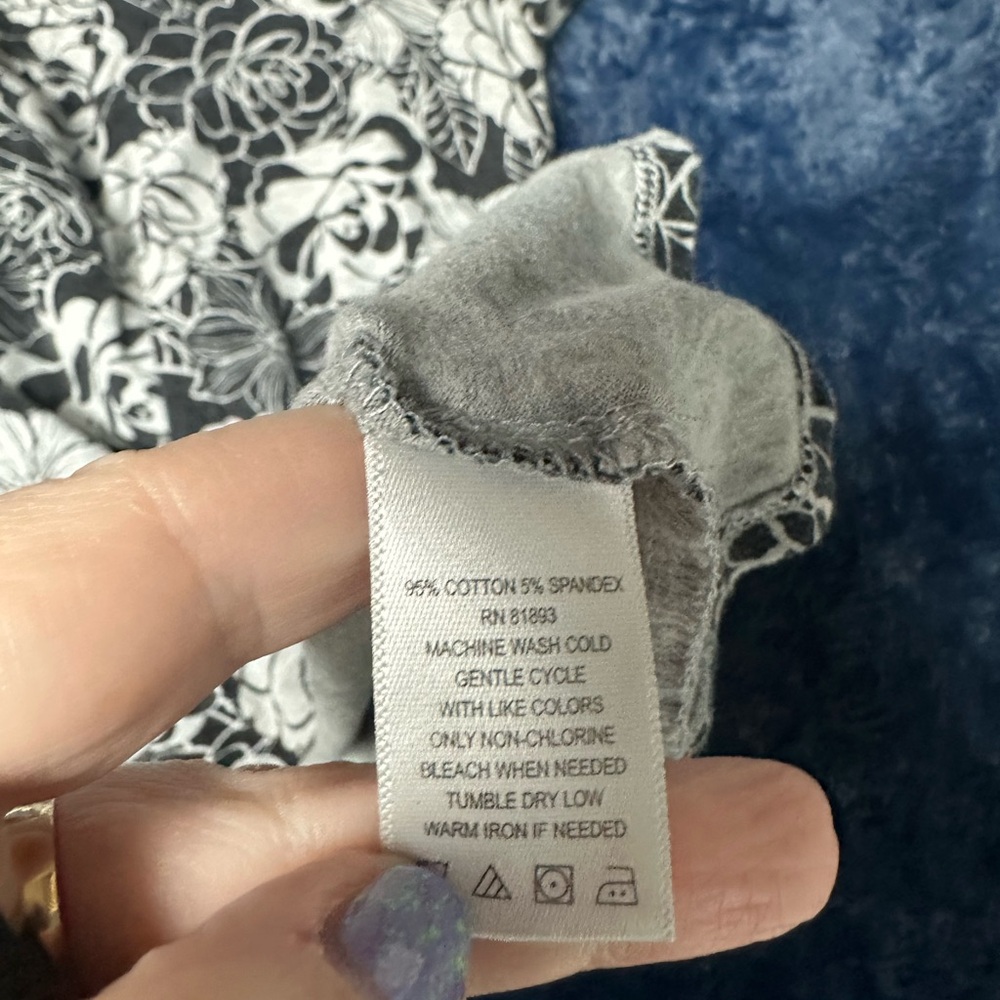 Tunic - Picture 9 of 9